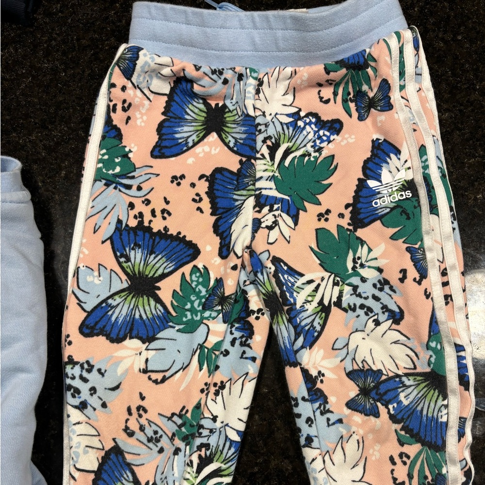Adidas Sweatsuit Set - Picture 3 of 3